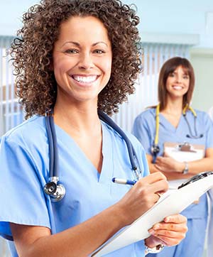 Nurse taking a CEU course on a tablet